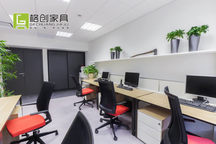 辦公桌椅